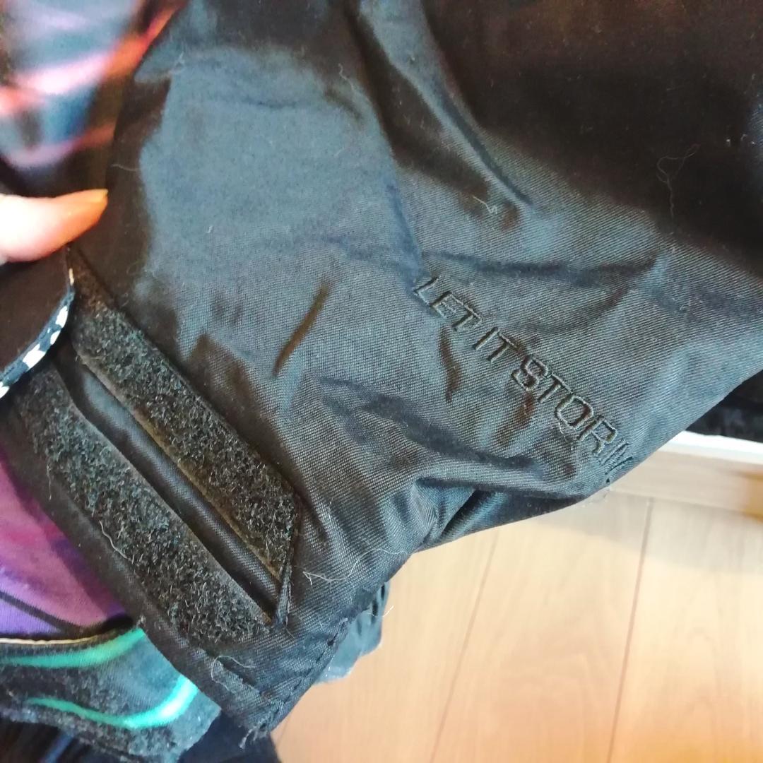 VOLCOM スノーボードジャケット L レディース 紫 派手 柄 スノーウェア