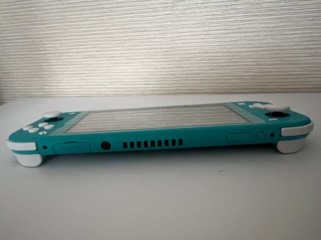 【美品】任天堂Switchライト（ターコイズ）