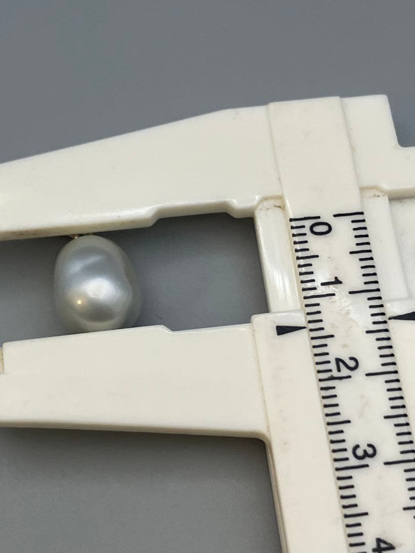 PT900 南洋真珠　プラチナ　ペンダント　ネックレストップ