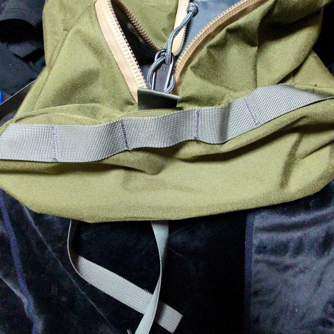 ミステリーランチ アーバンアサルト 21 オリーブグリーン