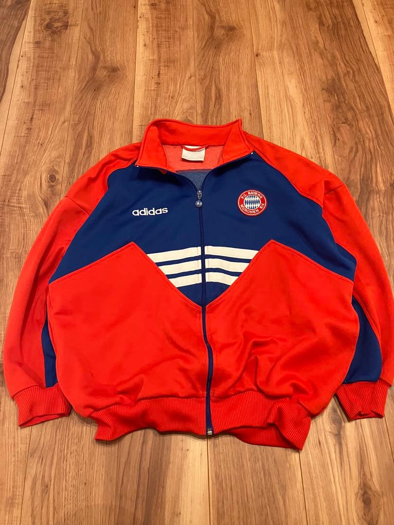 FCバイエルン adidas 刺繍ロゴ トラックジャケット