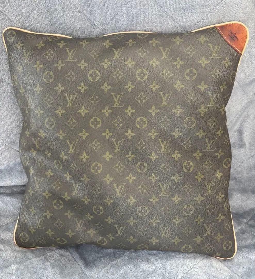 激レア物　ヴィンテージ　ルイ・ヴィトン モノグラム レザー　クッション カバー