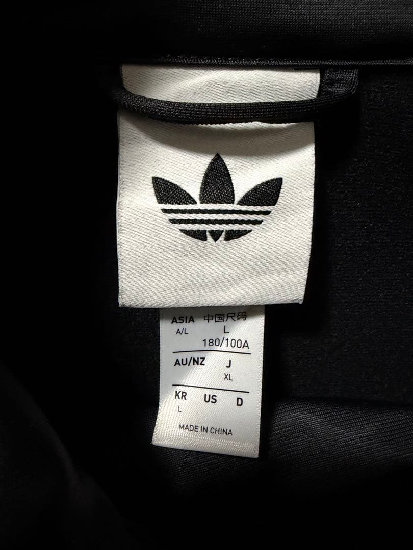 adidas×oasis コラボジャージセットアップ