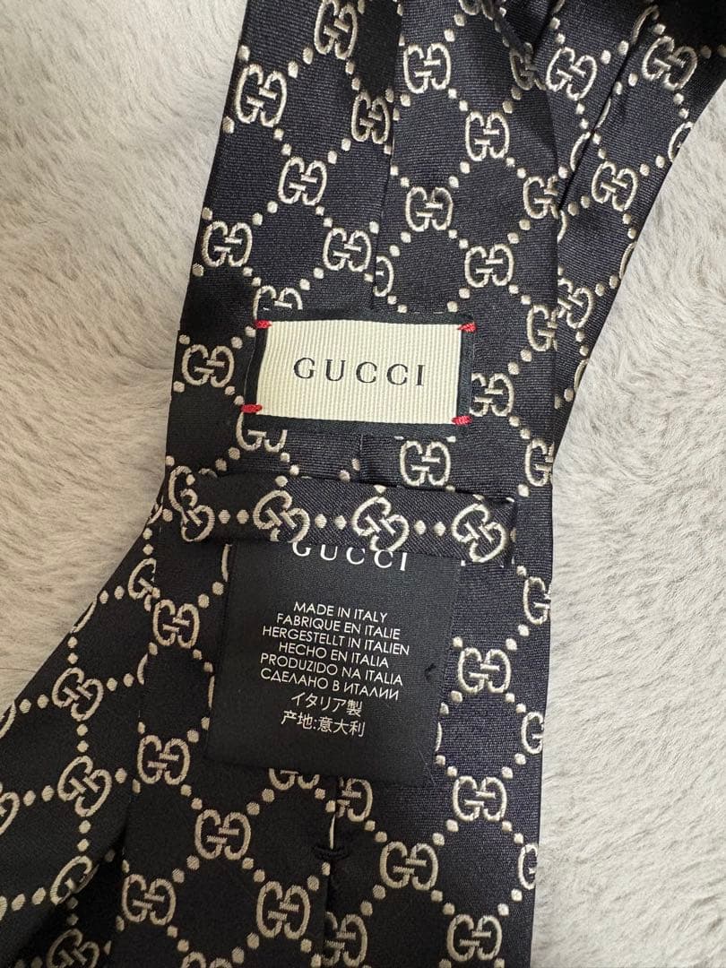 GUCCI シルク ネクタイ ブラック GGパターン