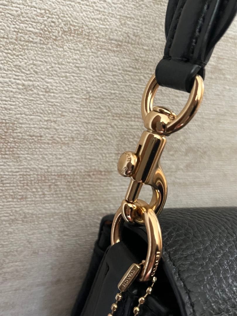 極美品✨COACH ブラックレザー 2wayショルダーバッグ　斜め掛け・肩掛け