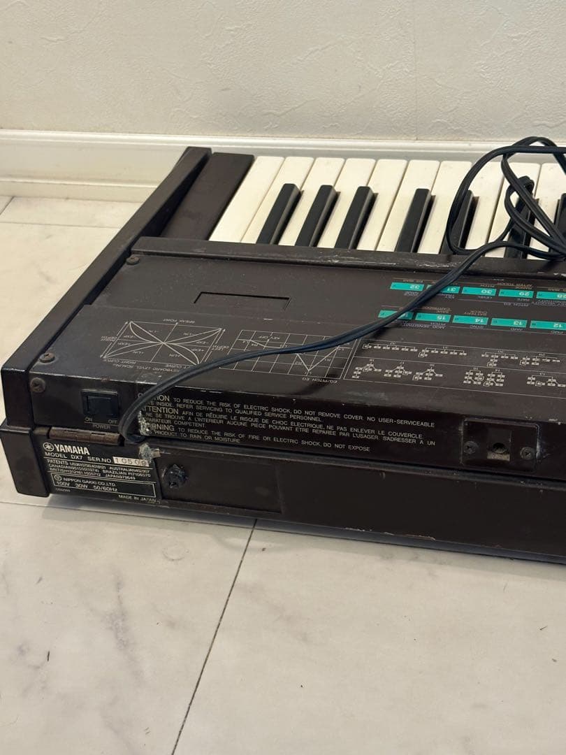Yamaha DX7 デジタルシンセサイザー