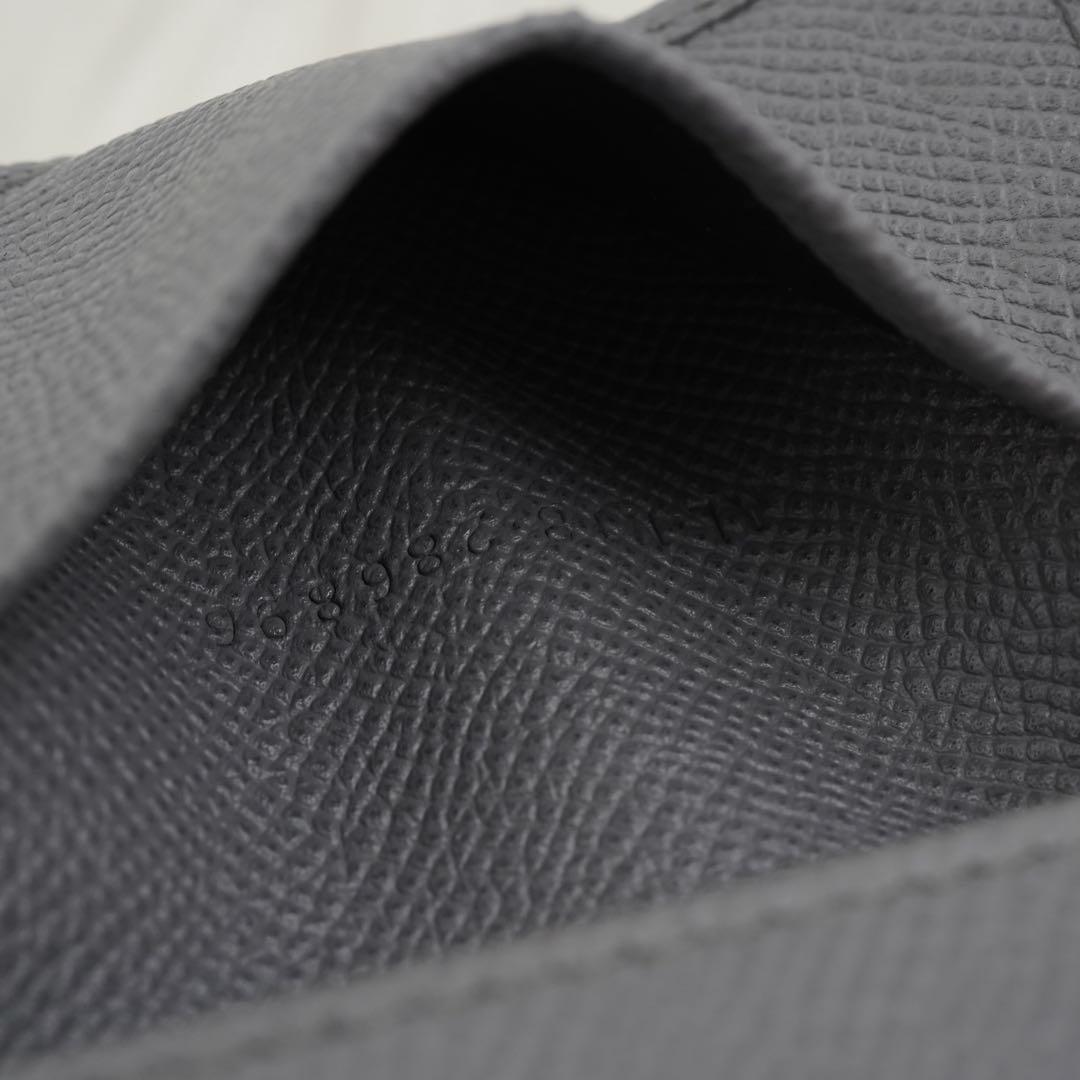 ほぼ未使用品　箱付き　BVLGARI ブルガリ　キーケース　サークル金具　グレー