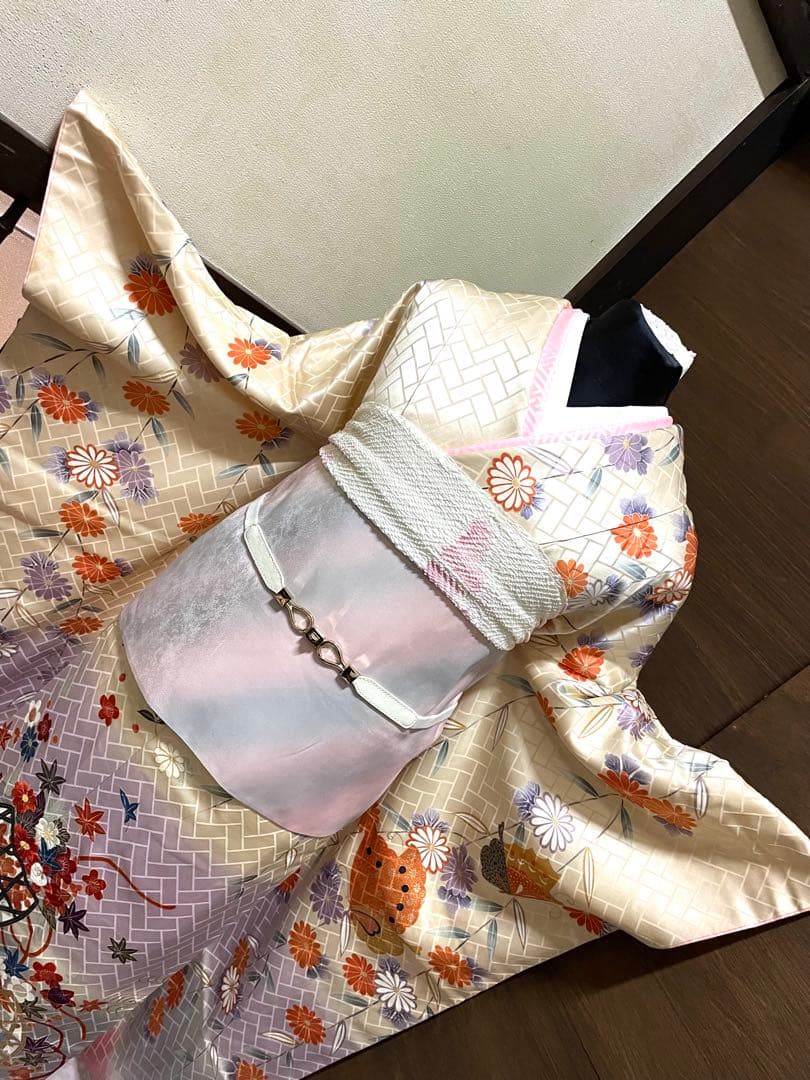 振袖 フルセット6点サイズS〜M 刺繍　飾花文　暈し染め　金糸　金彩　正絹