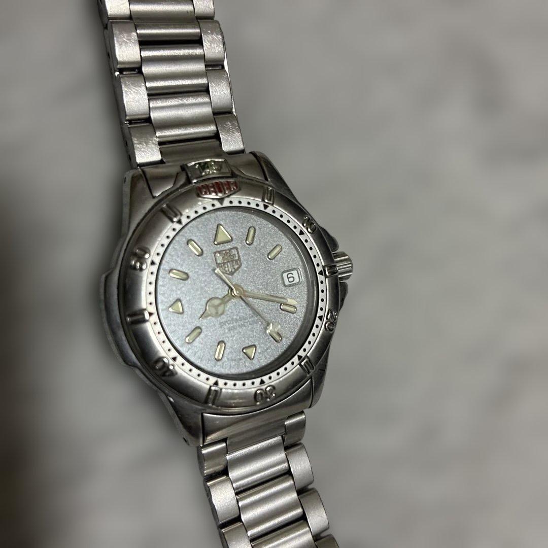 TAG Heuer クォーツ腕時計 シルバー文字盤　稼働中