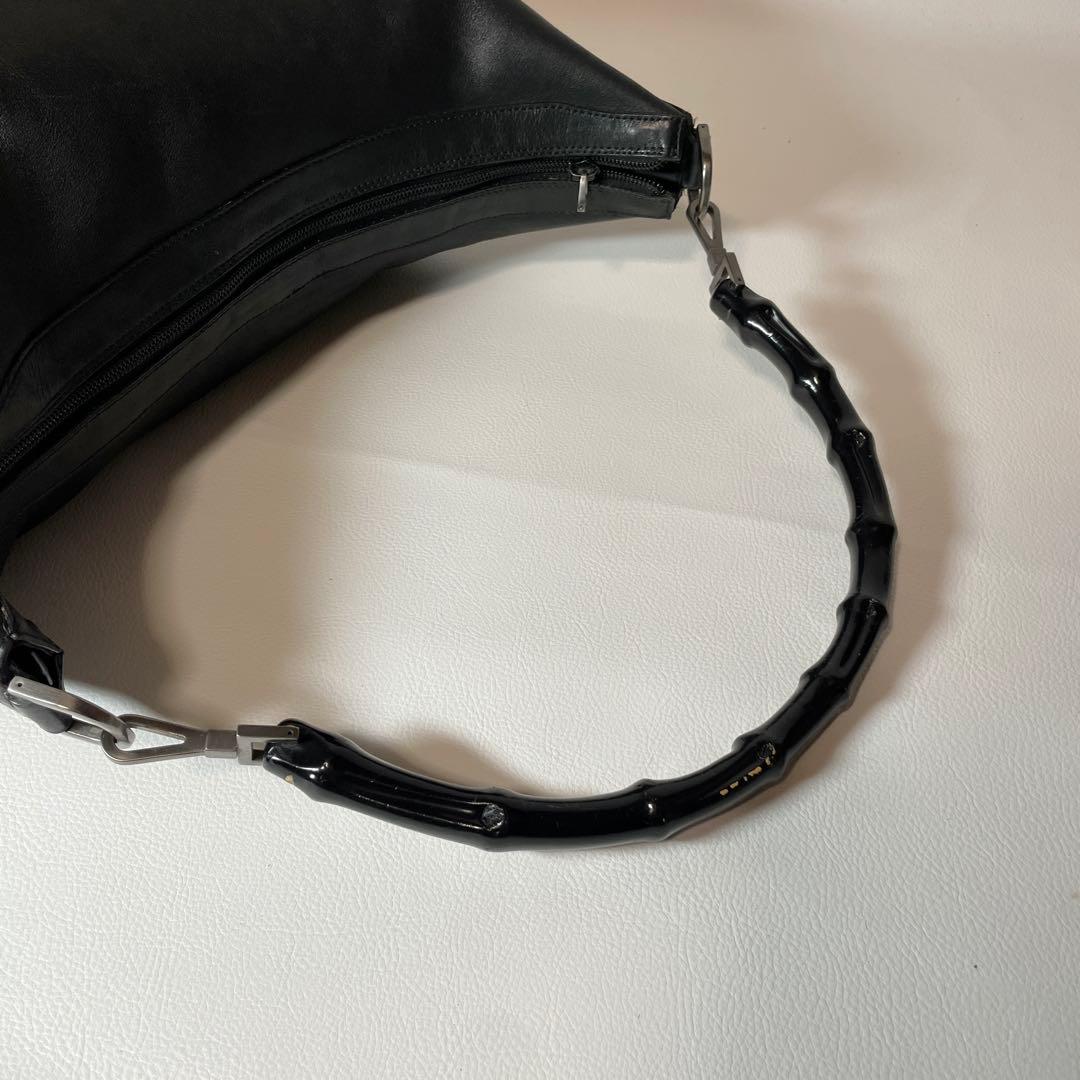 【良品】GUCCI グッチ　ショルダーバッグ　オールレザー　バンブー　ブラック