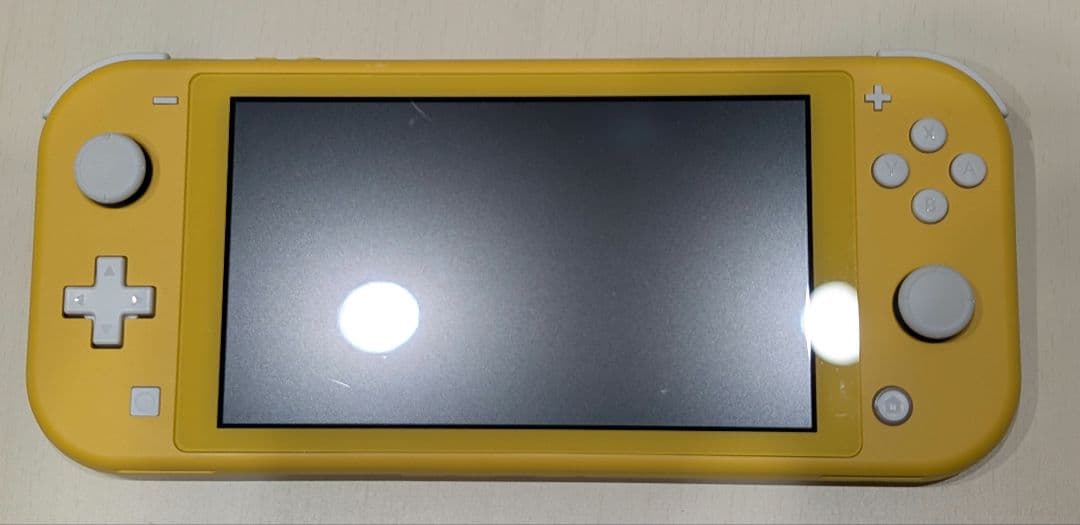 a*i様 Nintendo Switch Lite イエロー