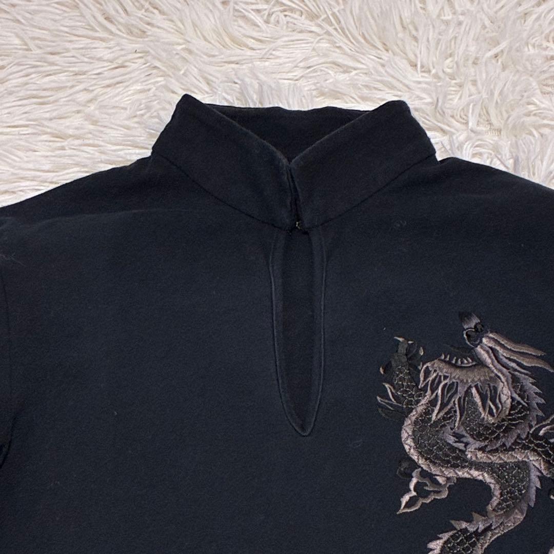 VIVIENNE TAM ヴィヴィアンタム　ドラゴン　龍　刺繍　カットソー