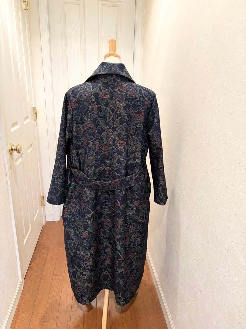 167 着物リメイク 正絹 紬 更紗花文 ロングコート リボン付