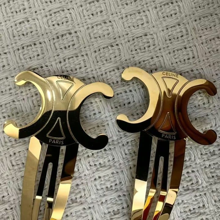 トリオンフ スナップヘアクリップ　ヘアアクセサリー　ゴールド