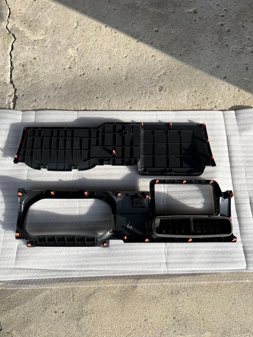 ダイハツハイゼットジャンボ s510pダッシュボードパネル ブラック 新車外し