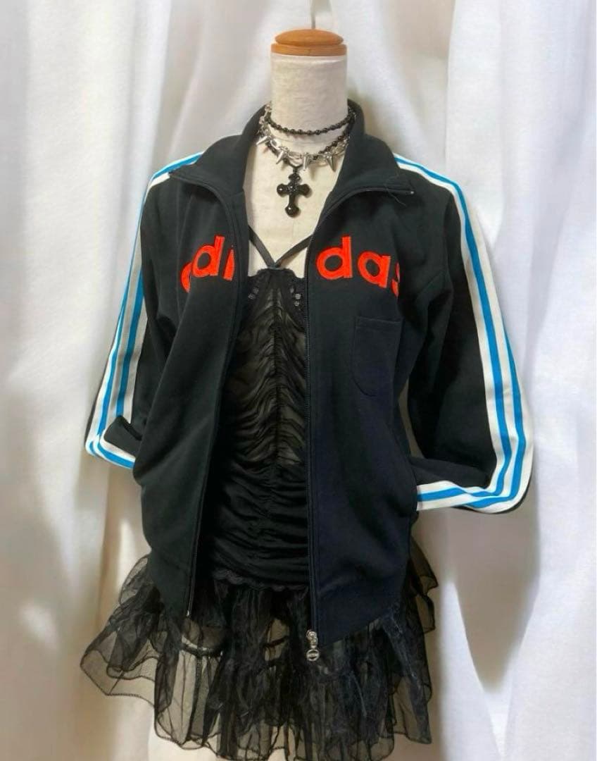 レアデザインadidas3本線刺繍トラックジャケットy2kフェアリーグランジ古着