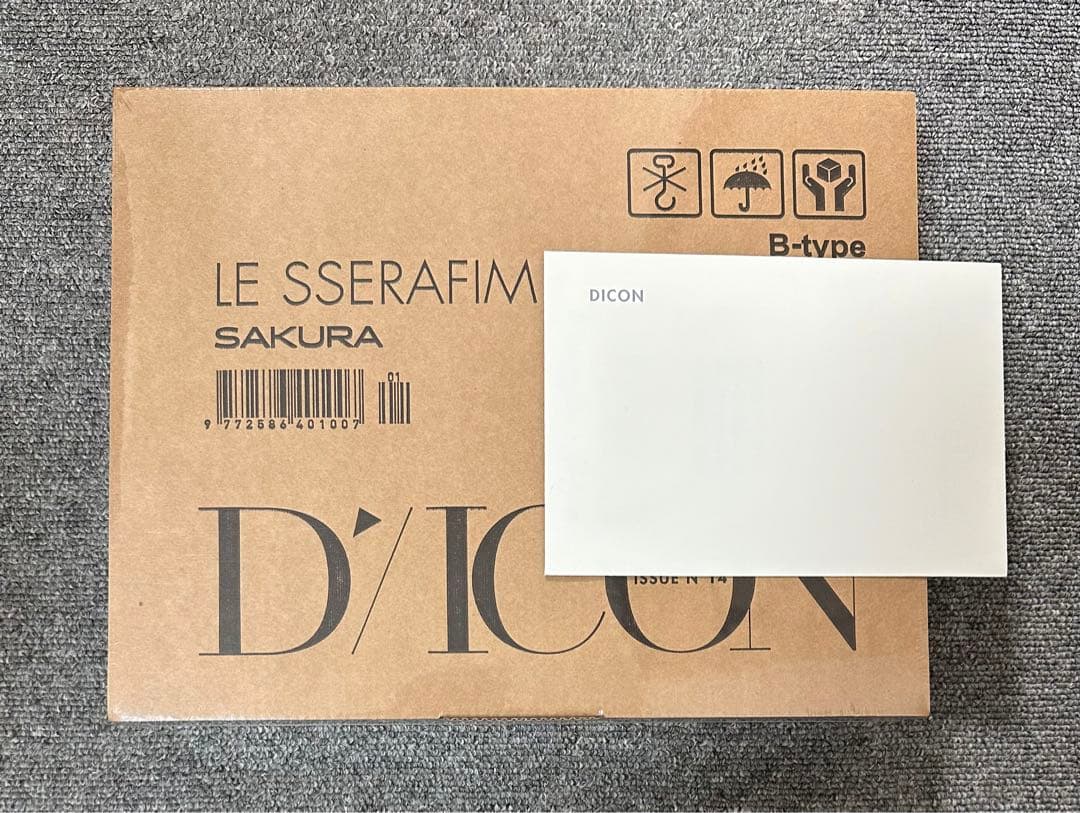 LE SSERAFIM ルセラフィム DICON サクラ タイプB