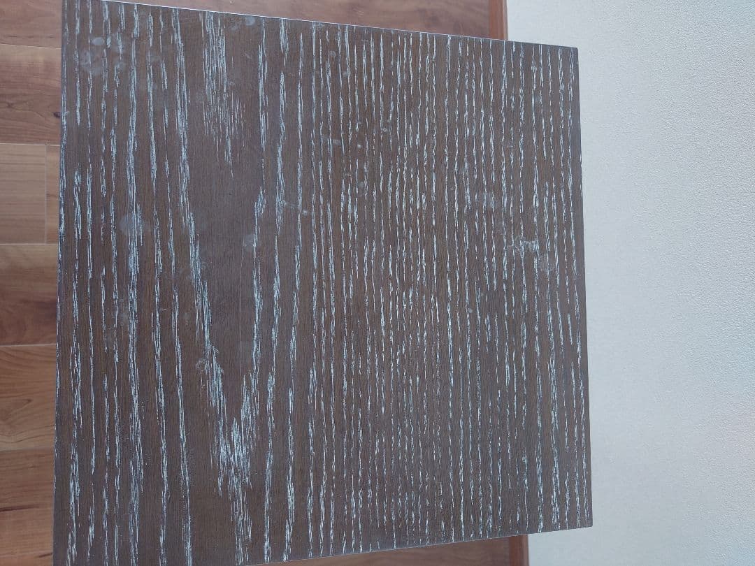 Simmons　ナイトテーブル