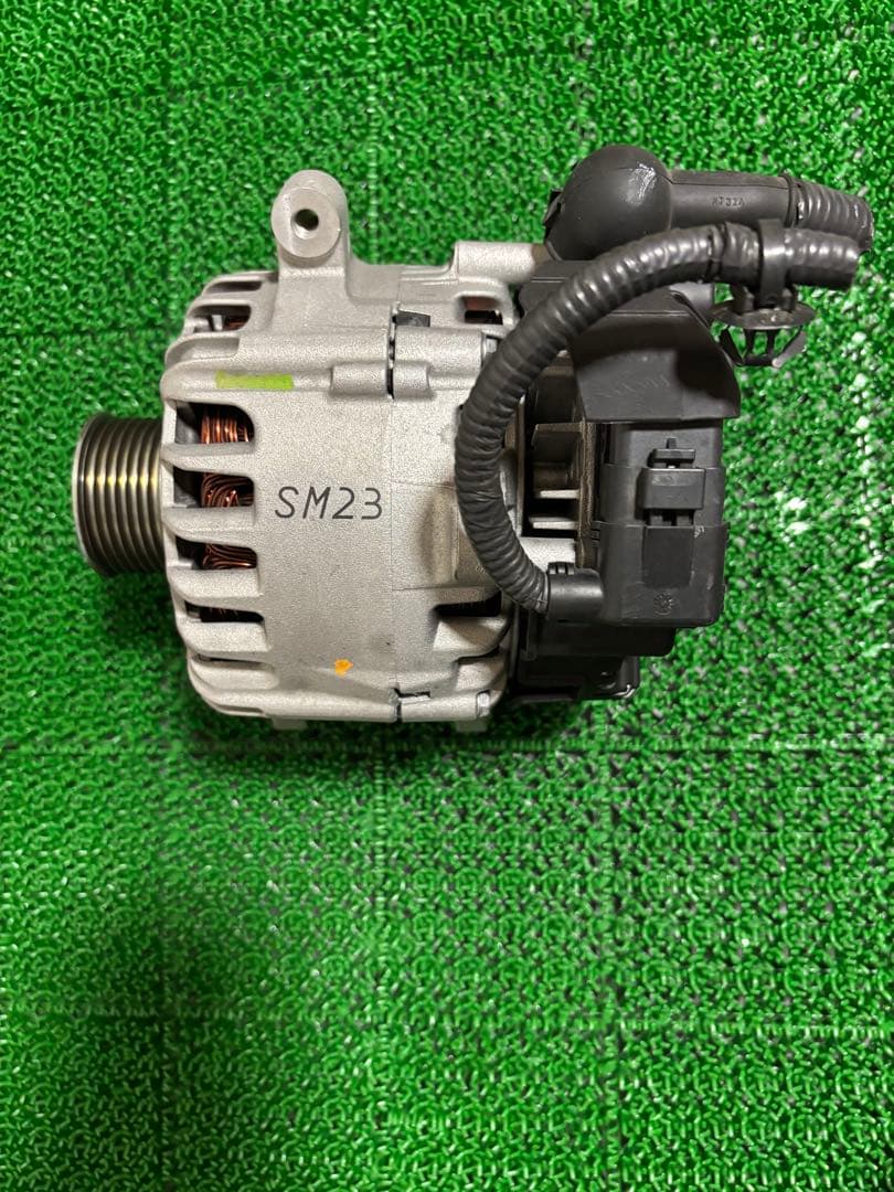 日産 セレナ HFC26 オルタネーター 発電機 ダイナモ ヴァレオ