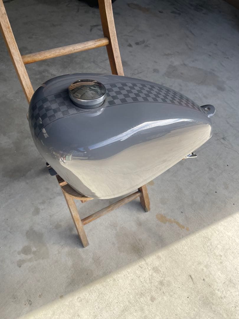 SR400 国産アメリカン　ハーレーダビッドソン　スポーツスター　タンク