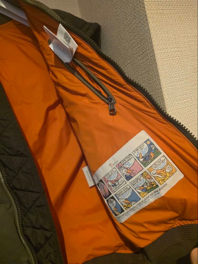 ダウンジャケット オリーブグリーン