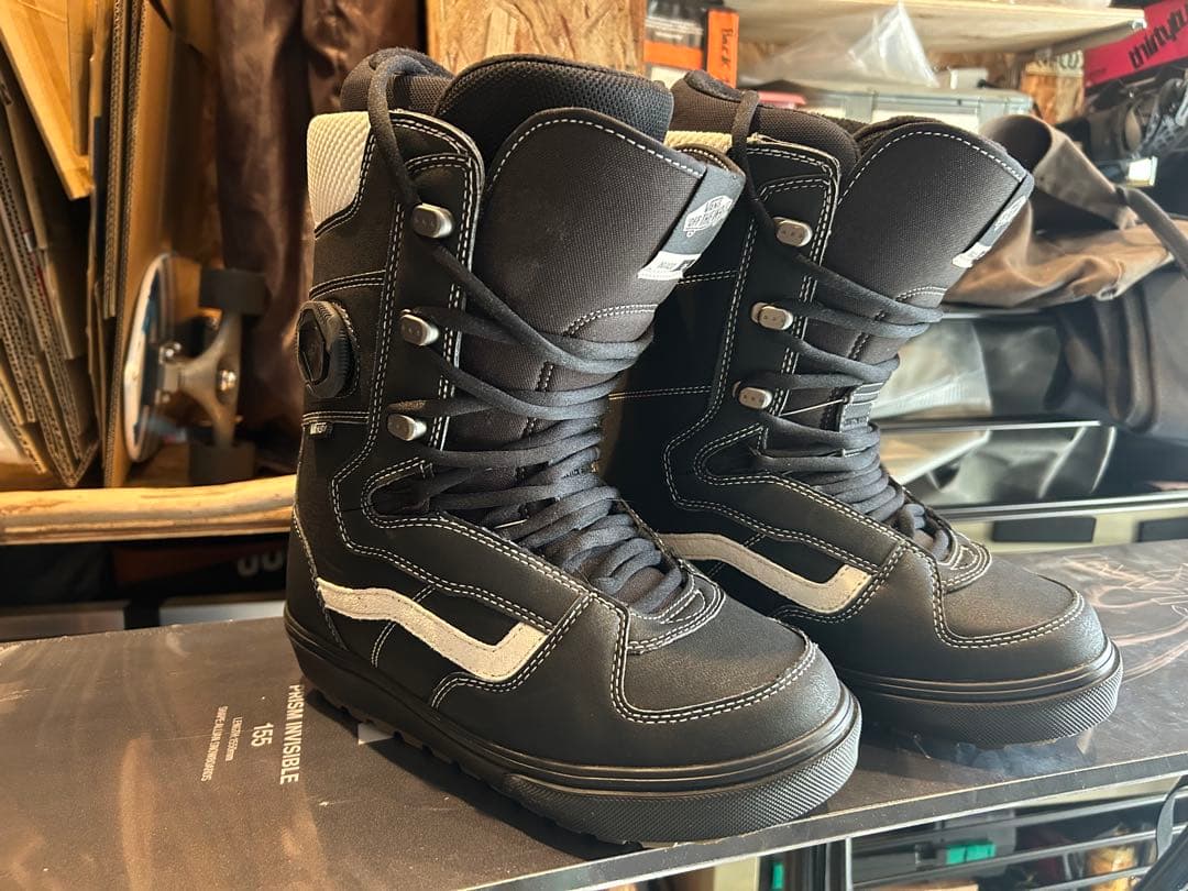 美品　バンズ VANS ブーツ スノーボード INVADO OG 23/24