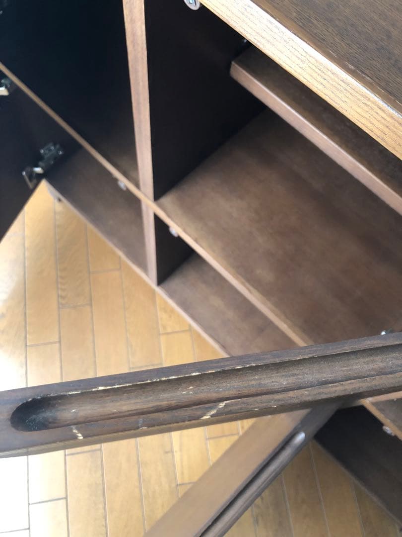 【美品・送料込み】キャビネット　サイドボード　リビングボード　木製