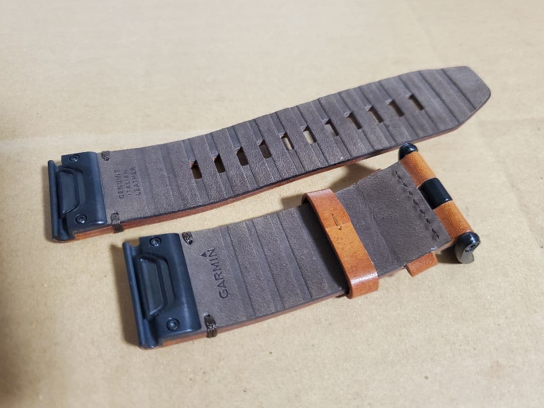中古 純正 QuickFit26レザー革バンドベルトGARMINガーミンBK