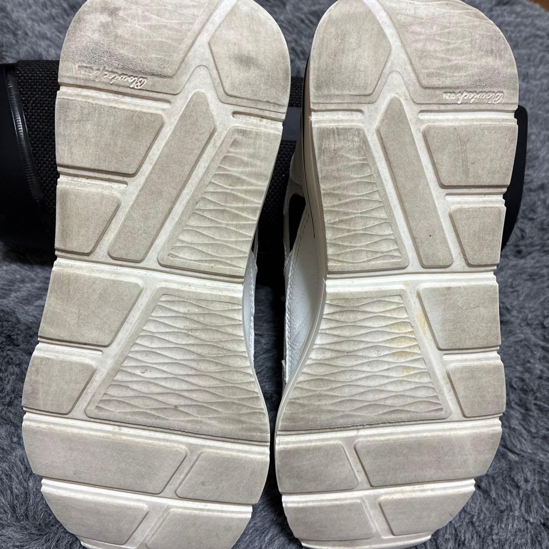 DＡＴＥ　ＦUＧＡ ホワイト　スニーカー　２４.５㎝