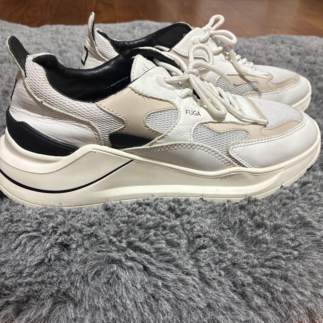 DＡＴＥ　ＦUＧＡ ホワイト　スニーカー　２４.５㎝