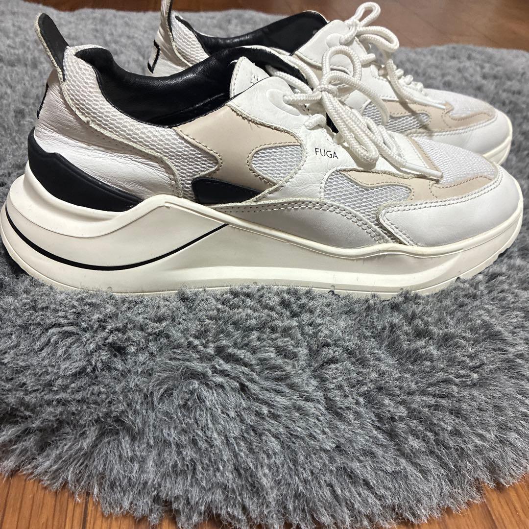 DＡＴＥ　ＦUＧＡ ホワイト　スニーカー　２４.５㎝
