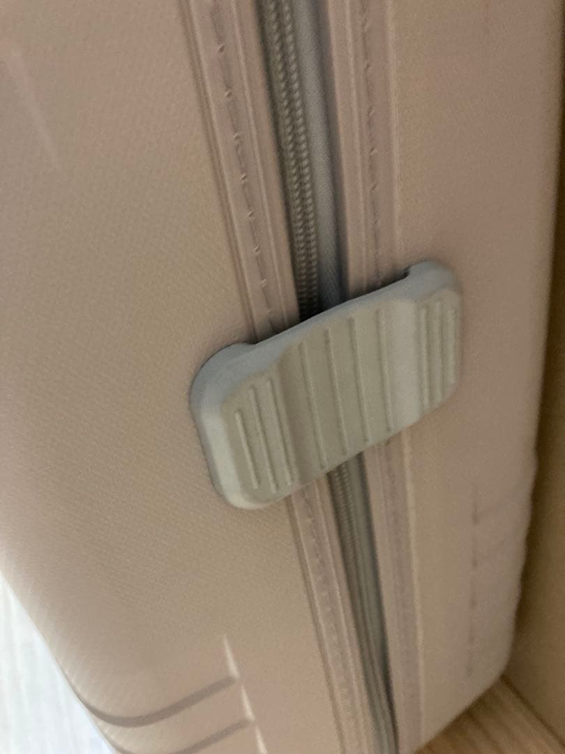 新品イタリア製キャリーケース　ロンカート　イプシロン35～40L ベージュ