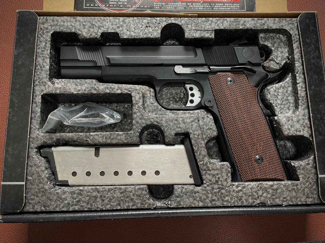 KSCＭ９４５　ガスブローバック　ブラックフィニッシュ　プラスチック