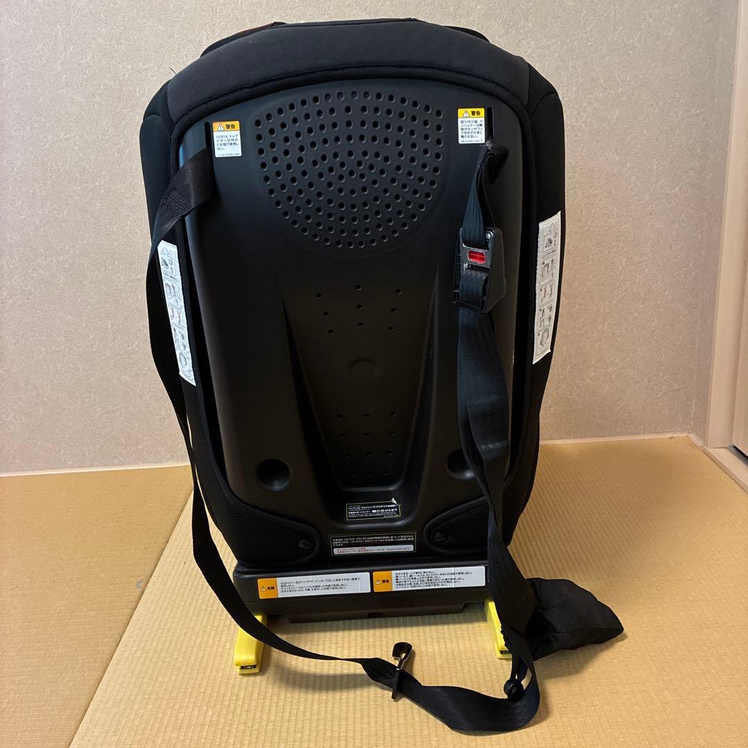 Aprica　フォームフィット チャイルドシート　ジュニアシート　ISOFIX