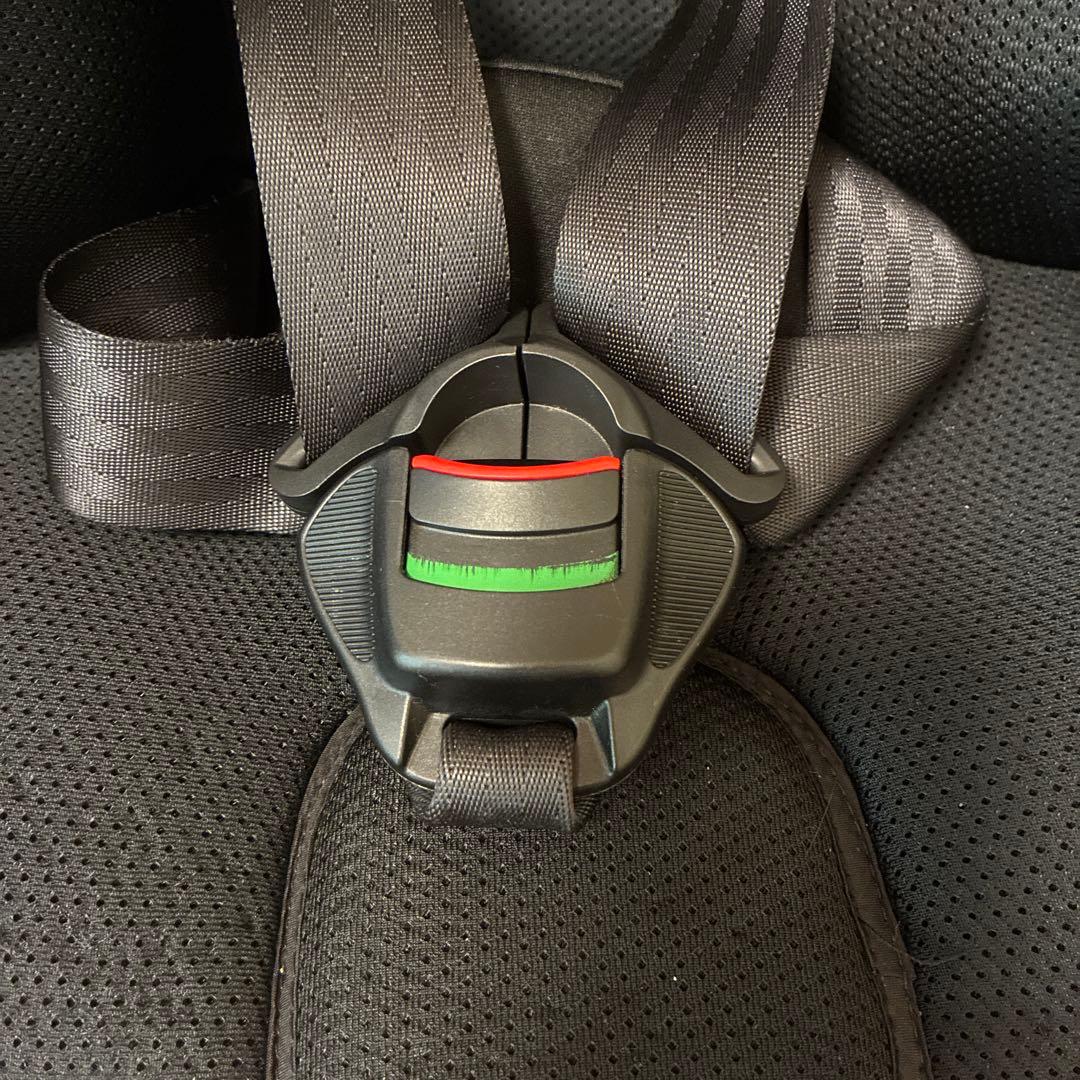 Aprica　フォームフィット チャイルドシート　ジュニアシート　ISOFIX