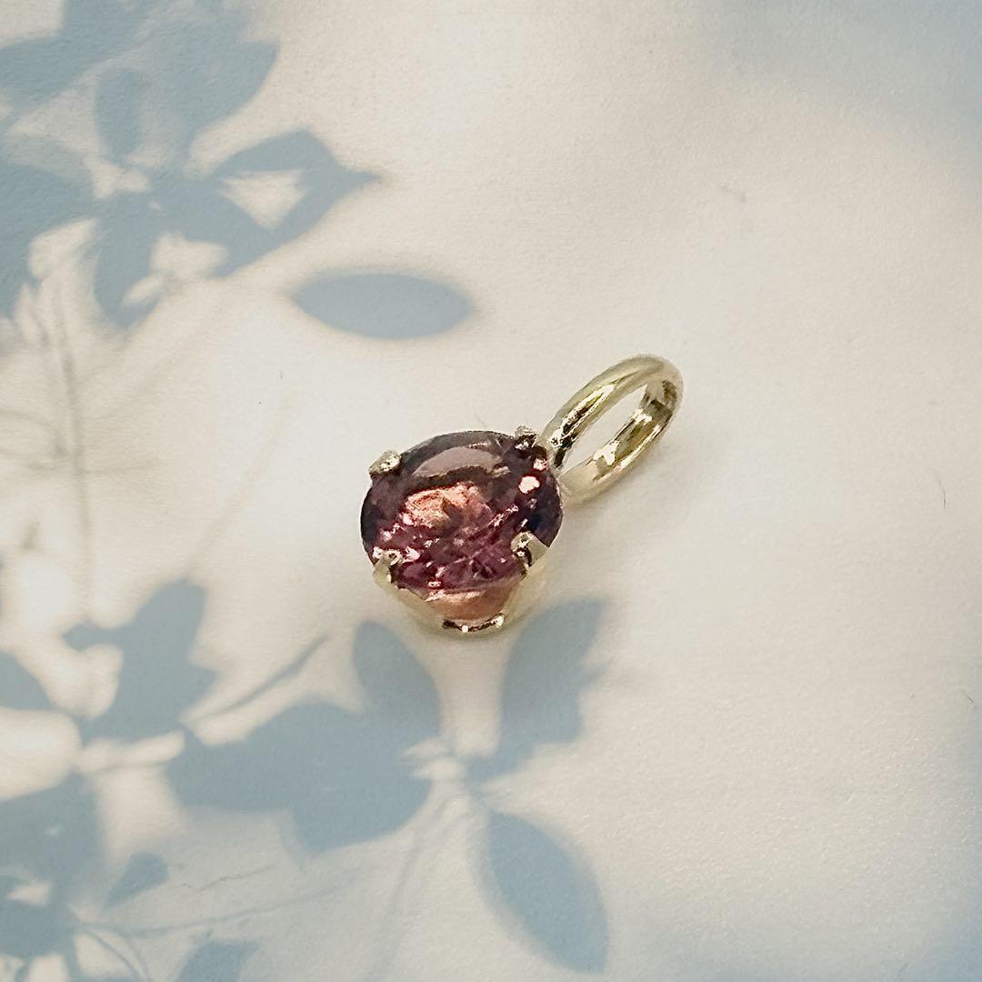 K18 18金 18k 18キン カラーチェンジ　ガーネット　ペンダント