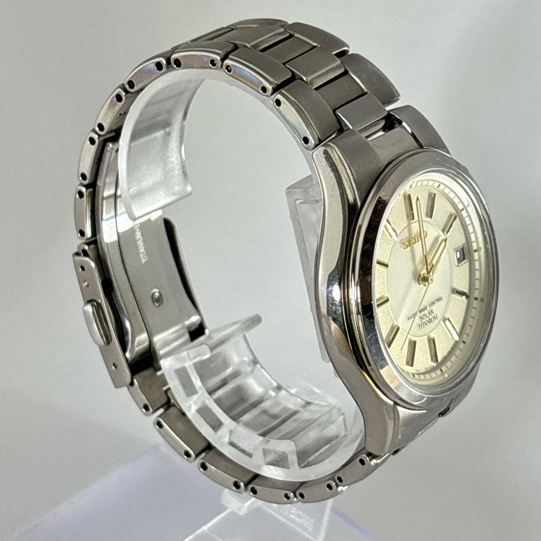 稼働 SEIKO メンズ腕時計 電波ソーラー チタニウム デイト 軽量 コンビ