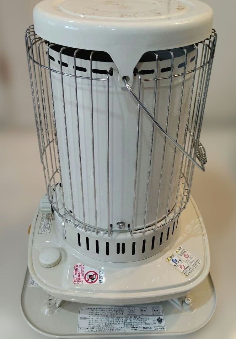 【冬物値下げ】 コロナ 対流式 石油ストーブ SL6619 ホワイト 安全ガード