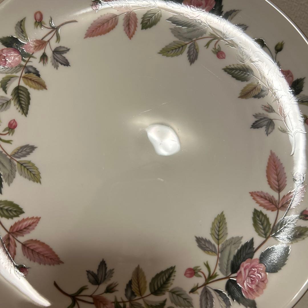 ウェッジウッド　ハサウェイローズ　ディナープレート　24.5cm