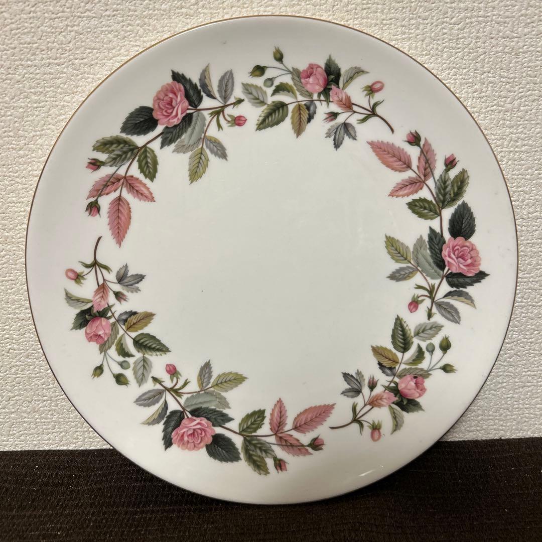 ウェッジウッド　ハサウェイローズ　ディナープレート　24.5cm