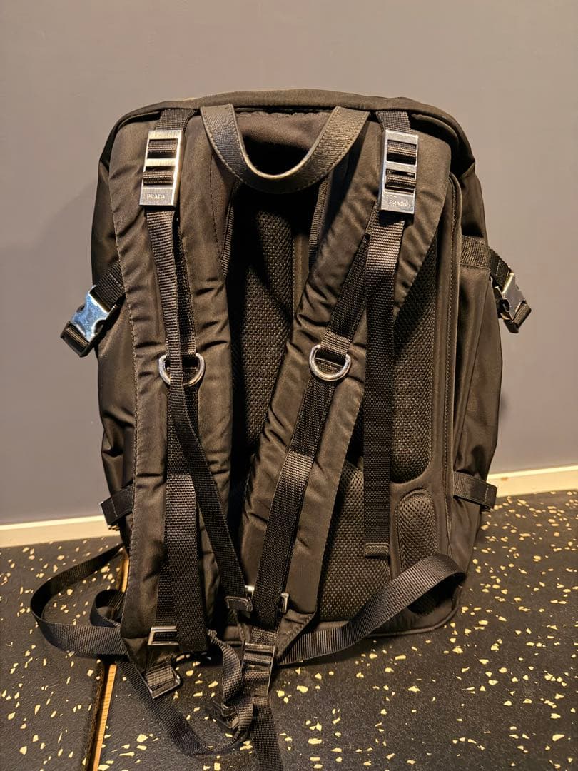 PRADA ブラック バックパック 2VZ00 テスート