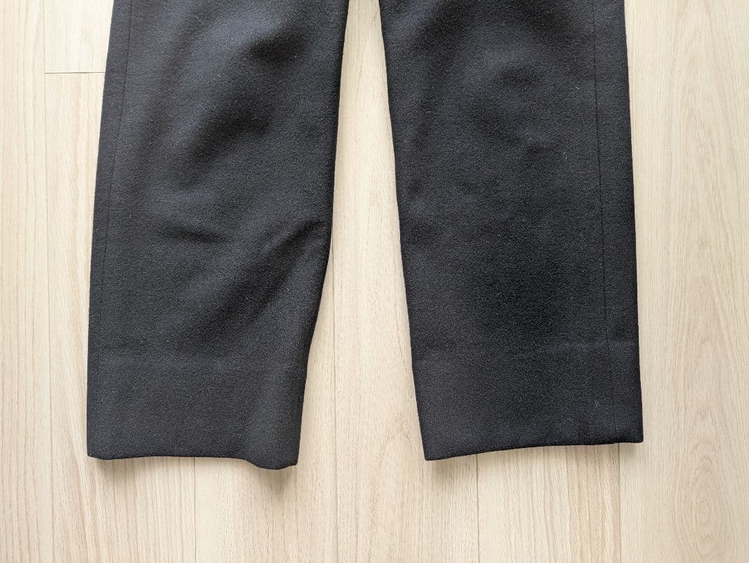 アットラスネービートウールトラウザー