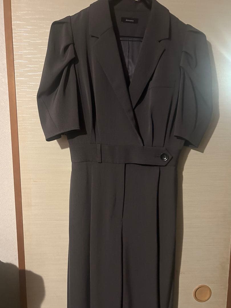 anuans アニュアンス　大人気完売　テーラードオールインワン