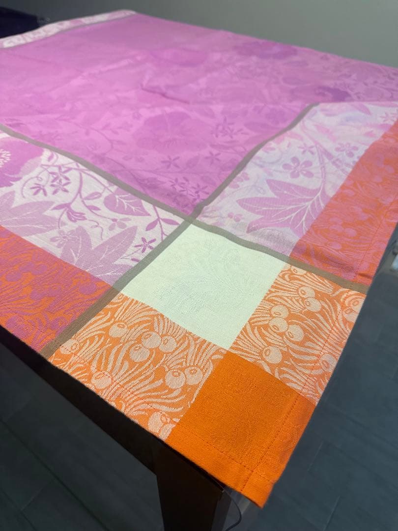 JACQUARD FRANÇAIS テーブルクロス 花柄