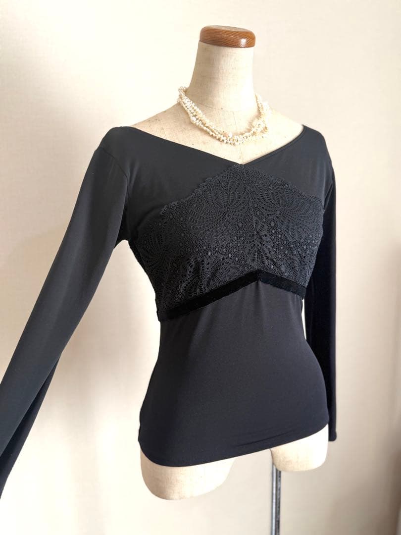 美品　Chacott チャコット　トップス　ベロアリボン　レース　黒