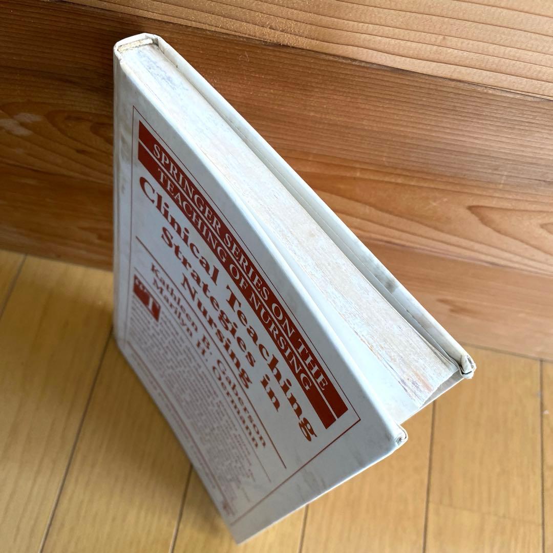 洋書 Clinical Teaching Strategies in Nursing