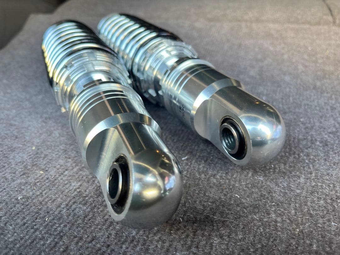 Drag Specialties サスペンション11インチ