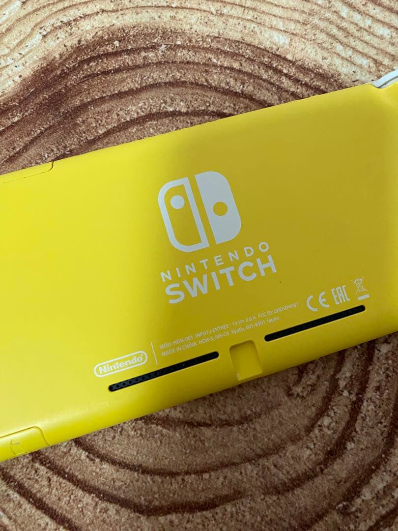 Nintendo Switch Lite イエロー　本体のみ　箱無し