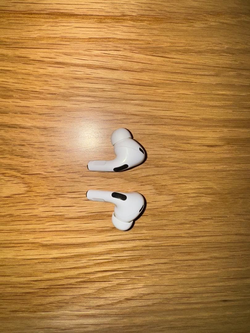 Apple AirPods Pro 第2世代 Lightning 中古品
