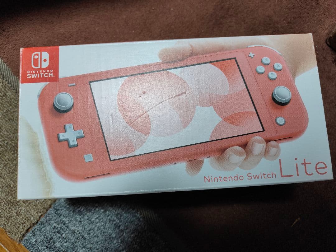Nintendo Switch Lite ピンク ライト